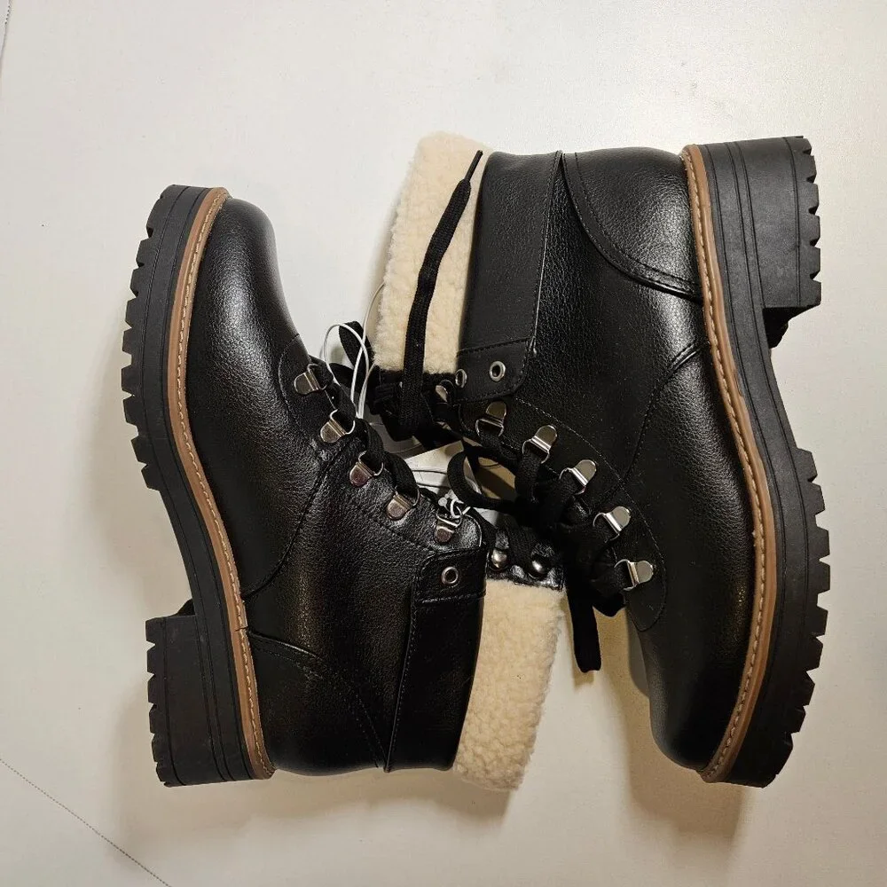 NWT Universal Thread Boots Womens 9.5 Karissa Black Lace Up Ankle Faux Sherpa - Picture 4 of 11